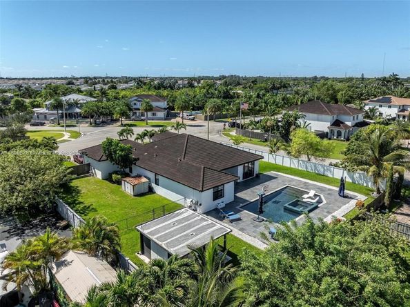 12865 SW 224th St, Miami FL 33170