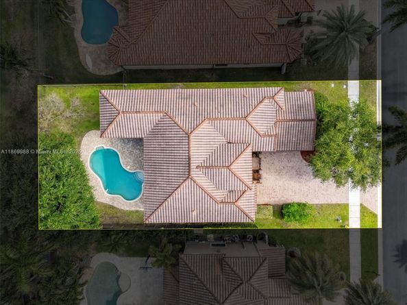 3816 NW 88th Ter, Cooper City FL 33024