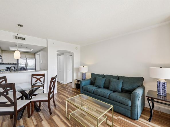 2951 S Bayshore Dr 710, Miami FL 33133