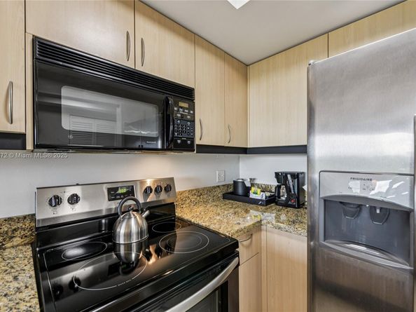 2951 S Bayshore Dr 710, Miami FL 33133