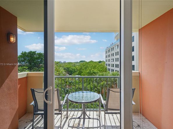 2951 S Bayshore Dr 710, Miami FL 33133