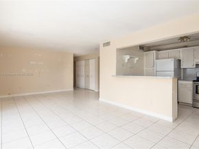 1801 NE 140th St 306, North Miami FL 33181