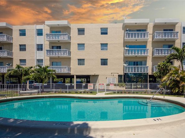 1801 NE 140th St 306, North Miami FL 33181
