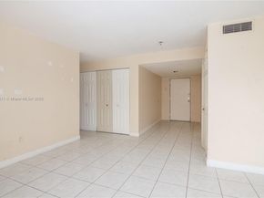 1801 NE 140th St 306, North Miami FL 33181