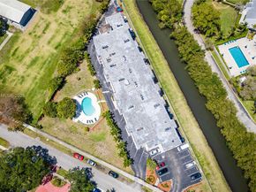 1801 NE 140th St 306, North Miami FL 33181