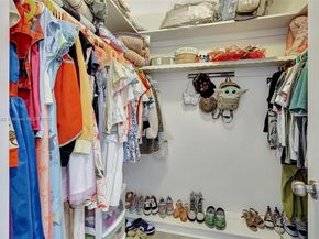 1301 NE 191st St F417, Miami FL 33179