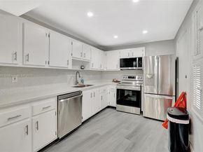 1301 NE 191st St F417, Miami FL 33179