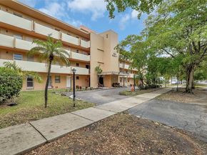 1301 NE 191st St F417, Miami FL 33179