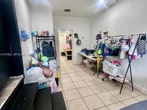 700 SW 44th Pl, Miami FL 33134