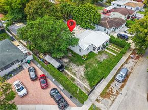 700 SW 44th Pl, Miami FL 33134