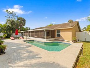 155 Kings Way, Royal Palm Beach FL 33411