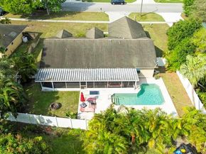 155 Kings Way, Royal Palm Beach FL 33411