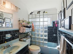 1441 NE 42nd St, Oakland Park FL 33334