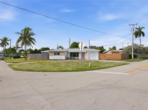 1441 NE 42nd St, Oakland Park FL 33334