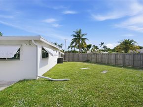 1441 NE 42nd St, Oakland Park FL 33334