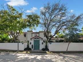 3026 Flamingo Dr, Miami Beach FL 33140