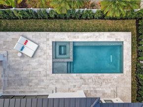 2709 NE 25th Ct, Fort Lauderdale FL 33305