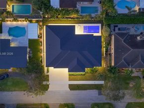 2709 NE 25th Ct, Fort Lauderdale FL 33305