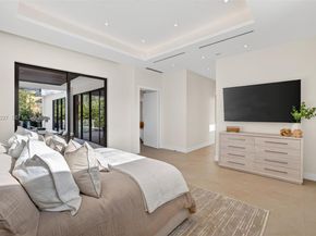 2709 NE 25th Ct, Fort Lauderdale FL 33305