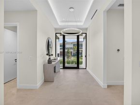 2709 NE 25th Ct, Fort Lauderdale FL 33305