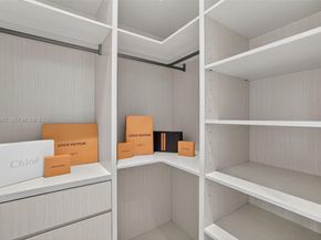 2709 NE 25th Ct, Fort Lauderdale FL 33305