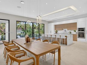 2709 NE 25th Ct, Fort Lauderdale FL 33305