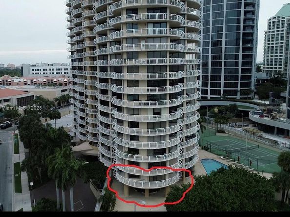 2843 S Bayshore Dr VILLA1 VILLA2, Miami FL 33133
