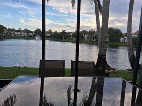 10830 NW 8th St, Pembroke Pines FL 33026