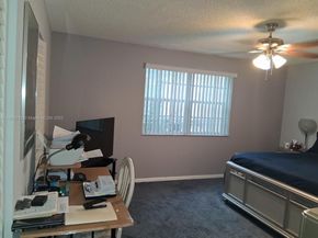 10830 NW 8th St, Pembroke Pines FL 33026