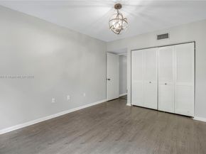 511 Ives Dairy Rd 1046, Miami FL 33179