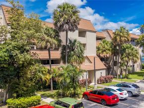 511 Ives Dairy Rd 1046, Miami FL 33179
