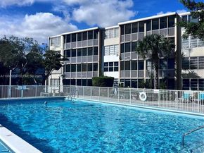 1670 NE 191st St 4033, Miami FL 33179