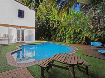 401 SW 28th Rd
