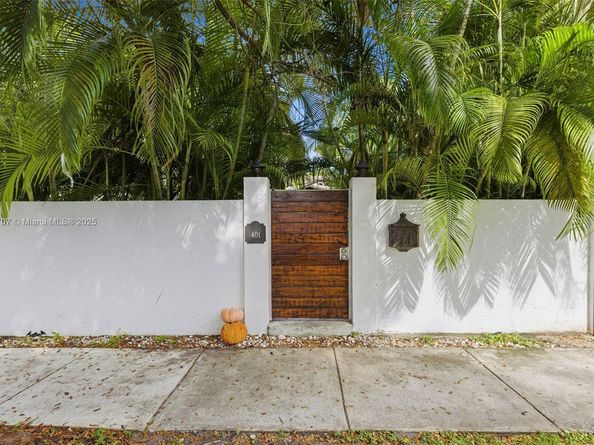 401 SW 28th Rd, Miami FL 33129