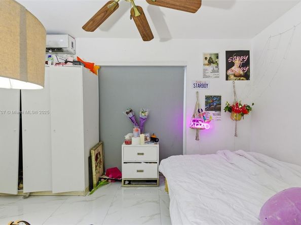 401 SW 28th Rd, Miami FL 33129