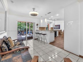 1030 Johnson St, Hollywood FL 33019