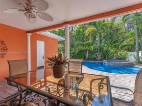 1030 Johnson St, Hollywood FL 33019