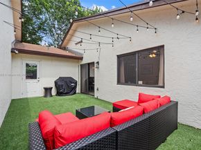 6710 S Parkway Dr 311, Margate FL 33068
