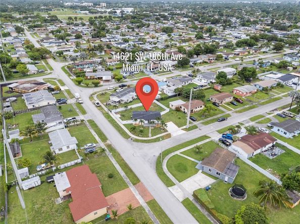 14621 SW 106th Ave, Miami FL 33176