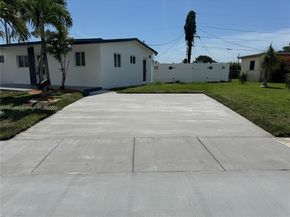 14621 SW 106th Ave, Miami FL 33176