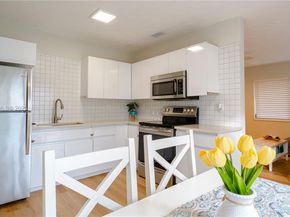 2634 Thomas St, Hollywood FL 33020