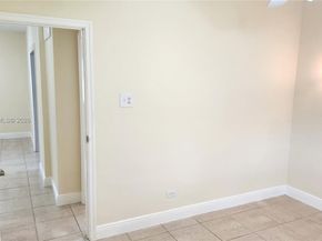 795 NW 42nd St, Miami FL 33127