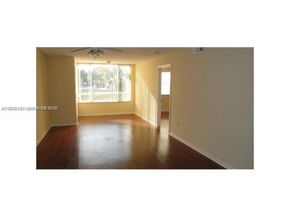 Undisclosed Address #A11972352, Oakland Park FL 33309