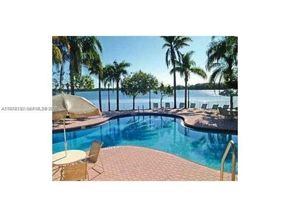 Undisclosed Address #A11972352, Oakland Park FL 33309