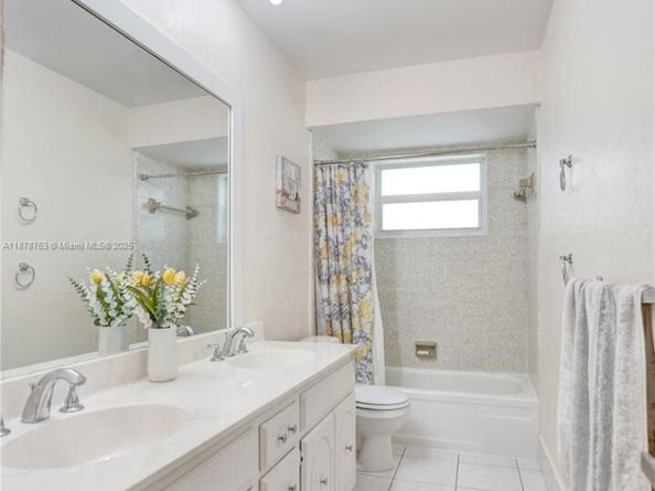 9060 NW 32nd St, Coral Springs FL 33065