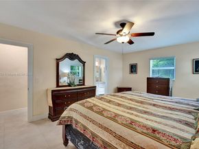 9060 NW 32nd St, Coral Springs FL 33065