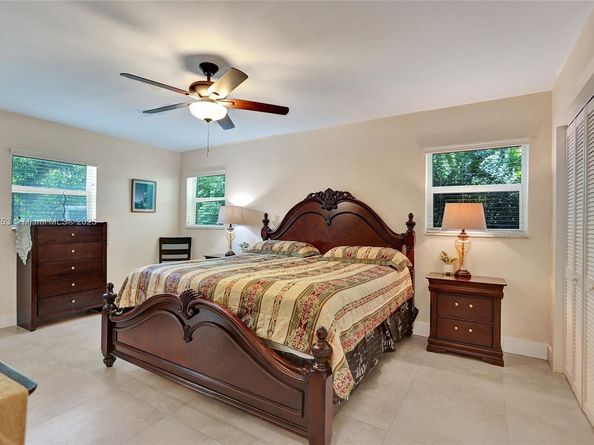 9060 NW 32nd St, Coral Springs FL 33065