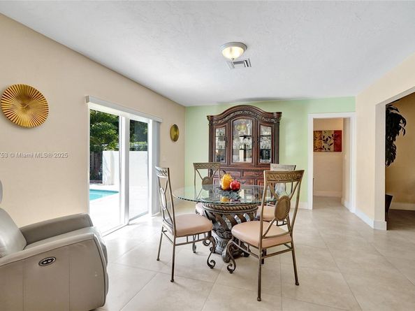 9060 NW 32nd St, Coral Springs FL 33065