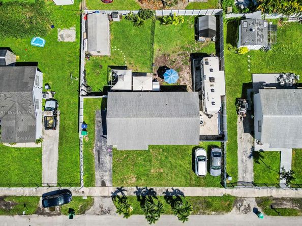 14501 SW 300th St, Homestead FL 33033