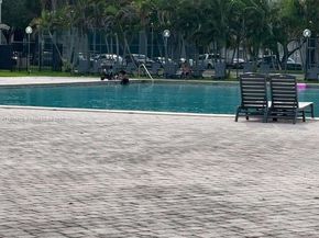 8400 SW 133rd Ave Rd 202, Miami FL 33183